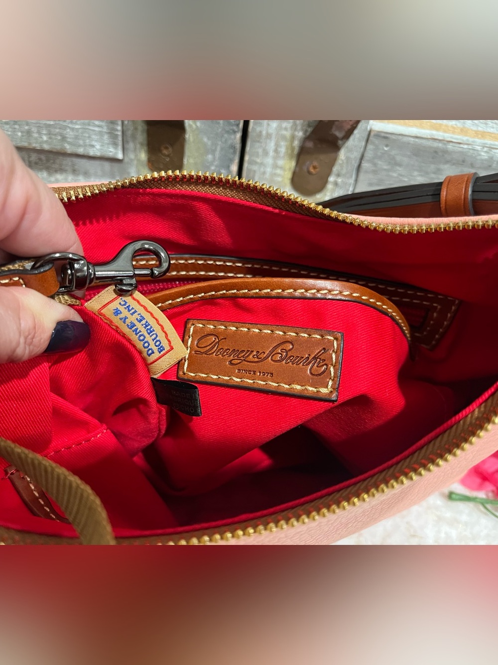 DOONEY BOURKE Pebble Grain Light Pink Shoulder Bag Like New - Picture 10 of 12